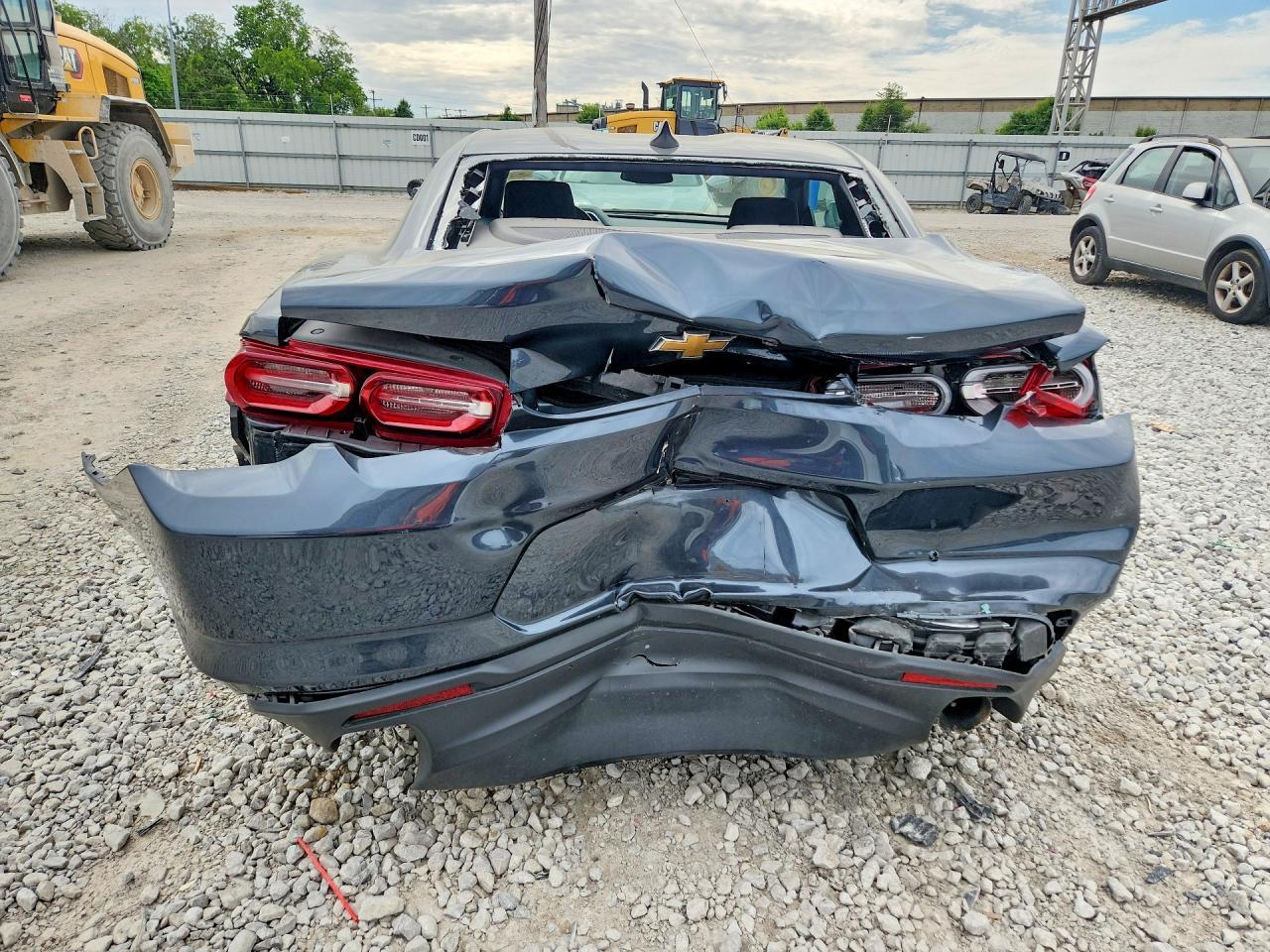 2019 Chevrolet Camaro Ls - zdjęcie 6