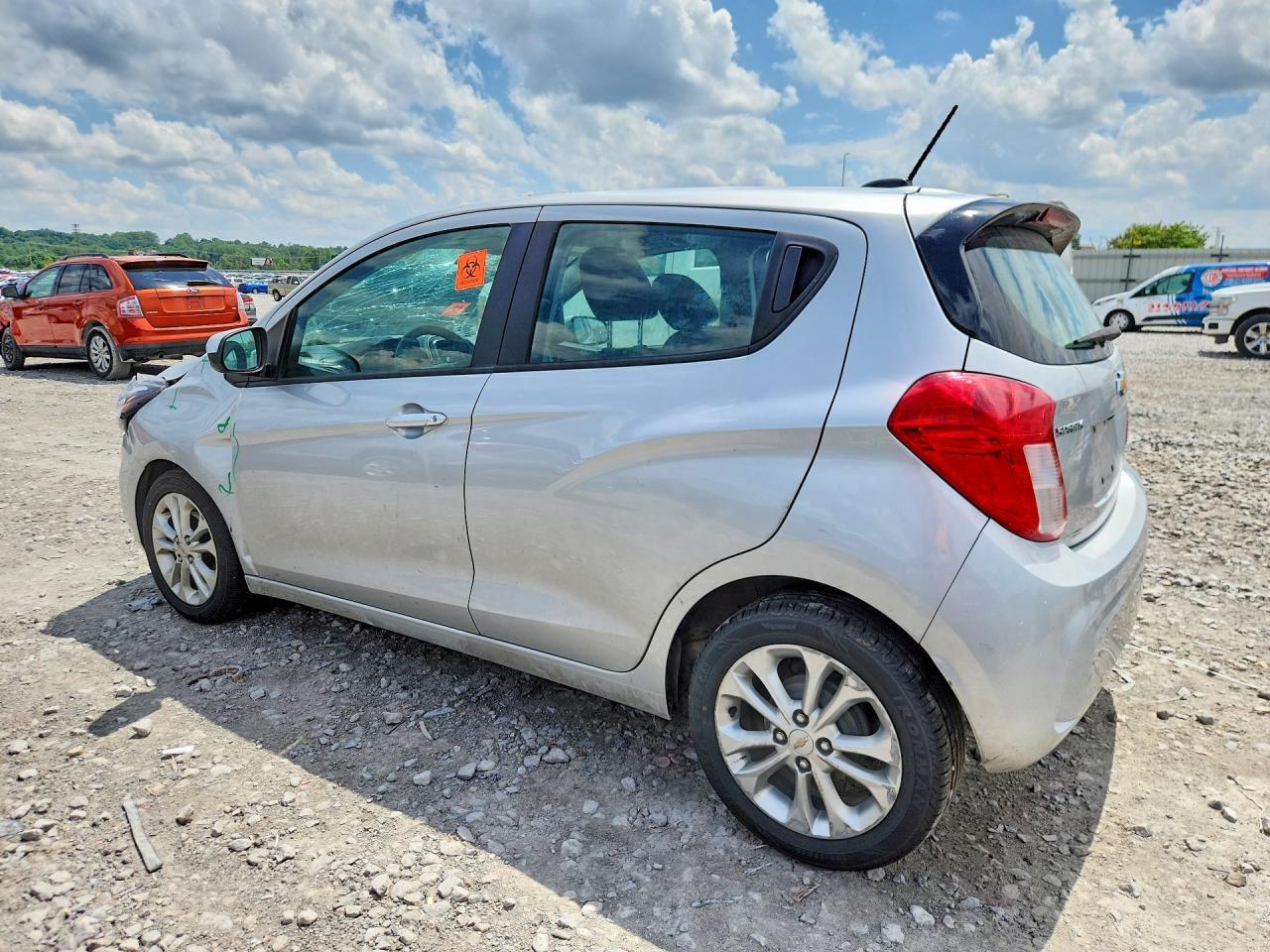 2021 Chevrolet Spark 1Lt - zdjęcie 2