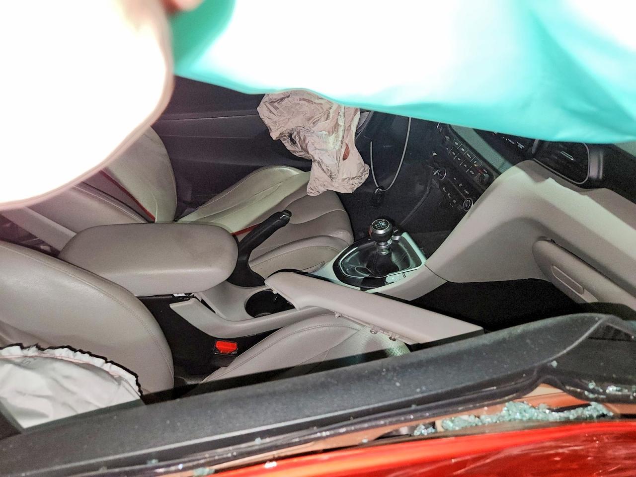 2019 Hyundai Veloster Turbo - zdjęcie 13