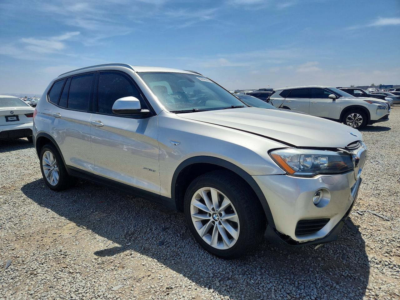 2017 BMW X3 Sdrive28I - zdjęcie 4