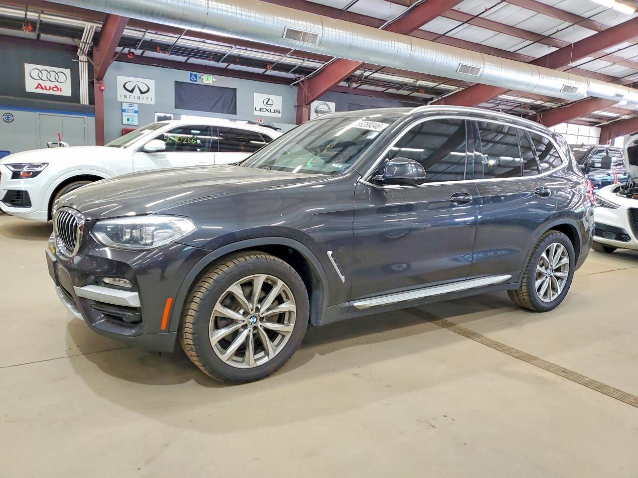 2018 BMW X3 xDrive30I - zdjęcie główne