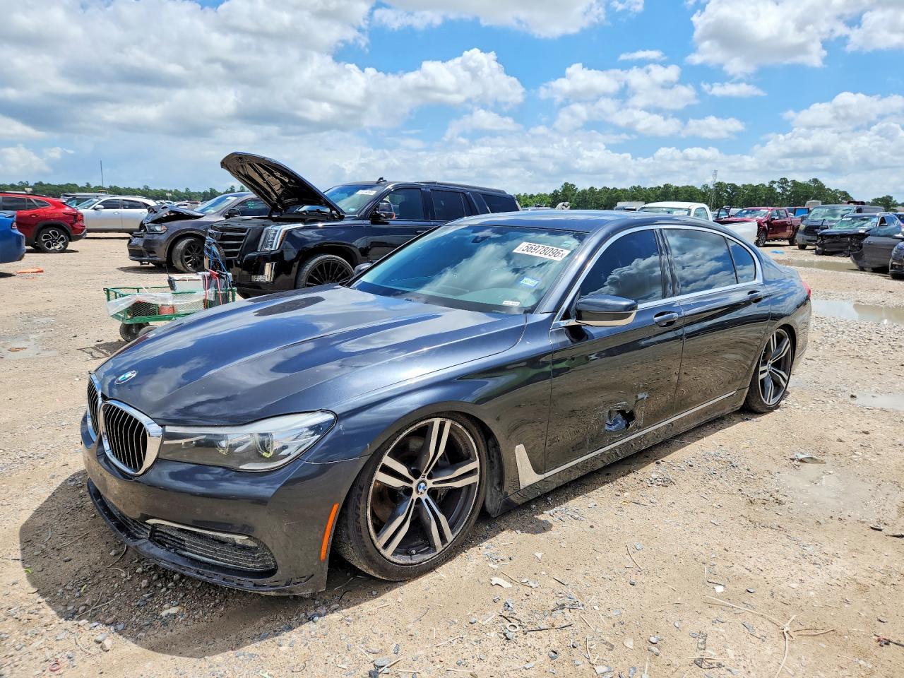 2018 BMW 740 I - zdjęcie główne