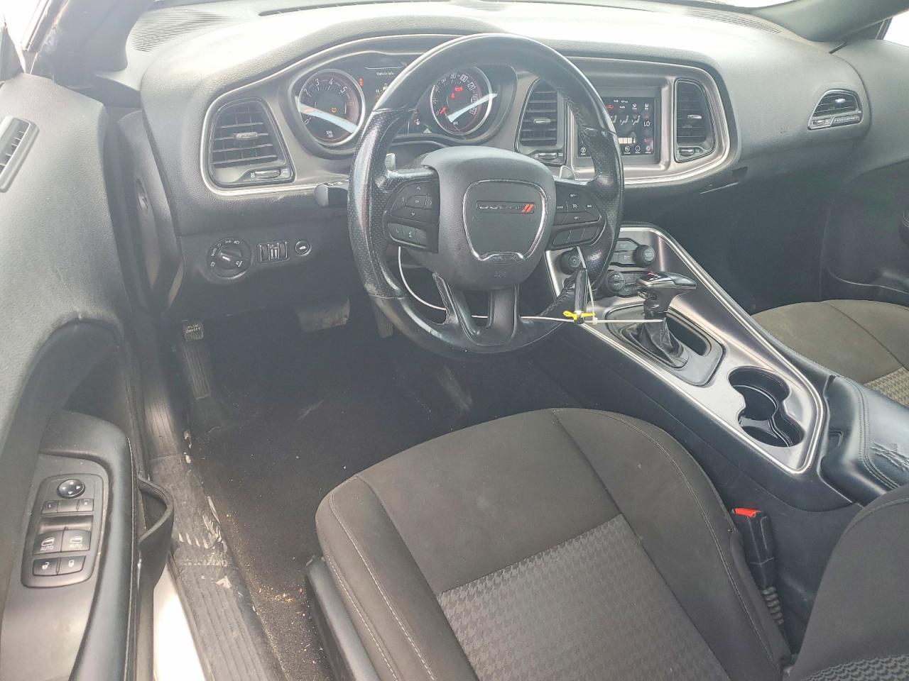 2021 Dodge Challenger R - zdjęcie 8