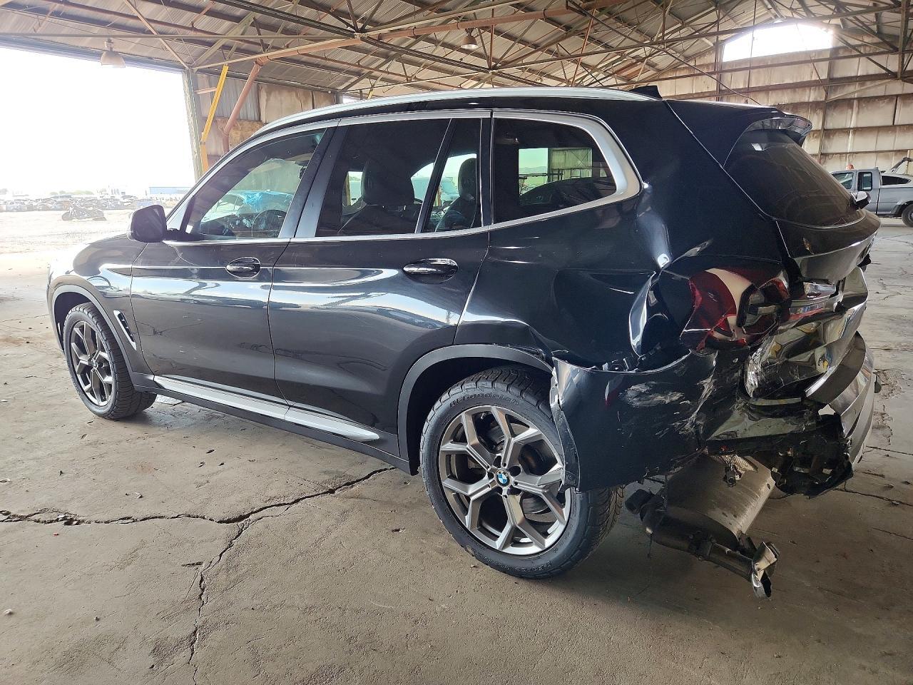 2023 BMW X3 xDrive30I - zdjęcie 2