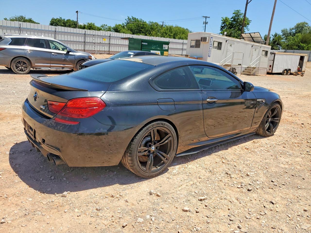 2015 BMW M6 - zdjęcie 3