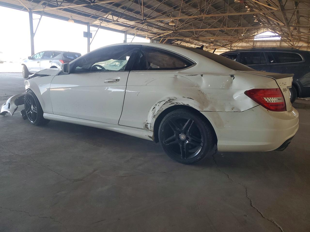 2014 Mercedes-Benz C 250 - zdjęcie 2