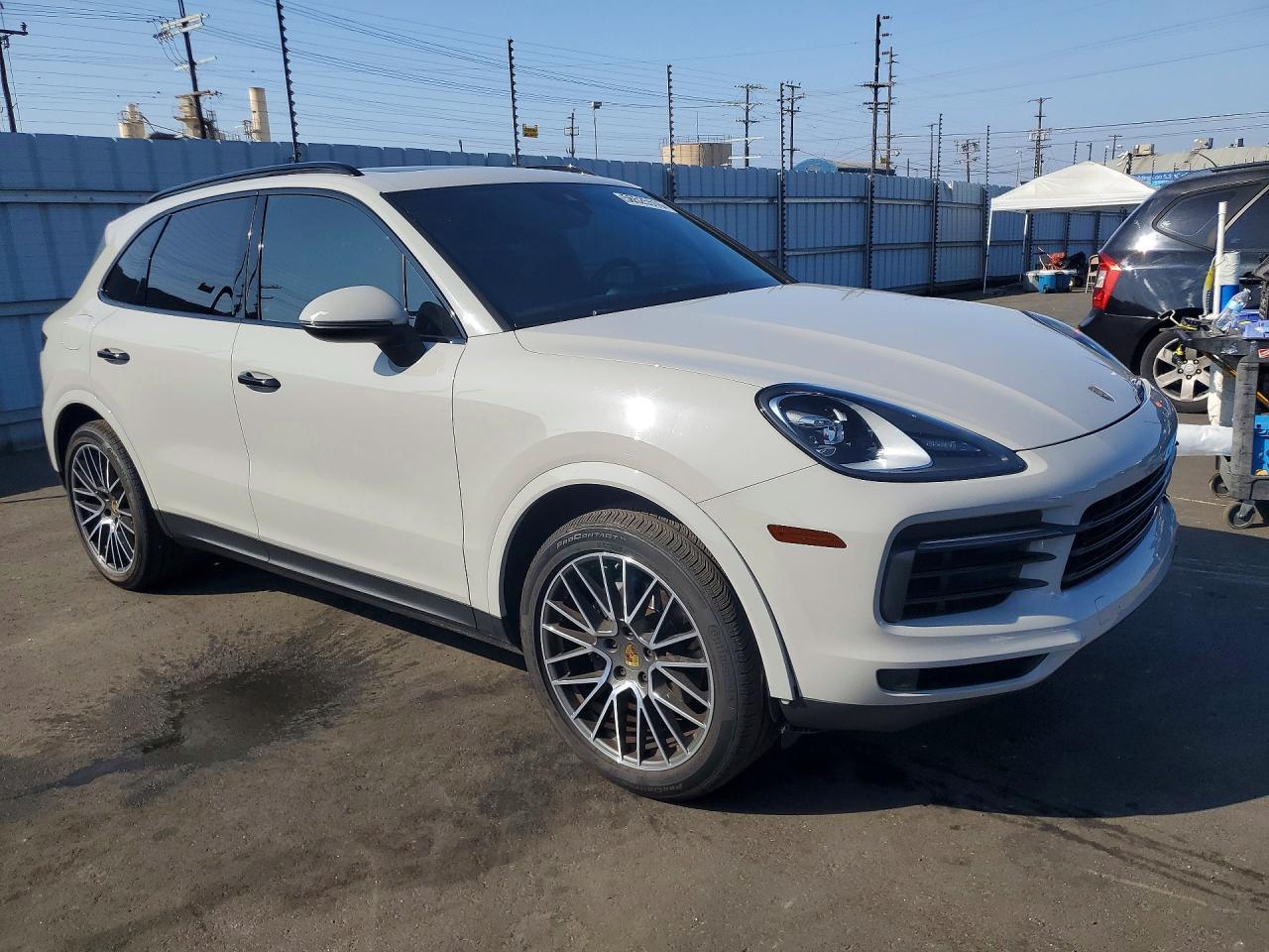 2020 Porsche Cayenne - zdjęcie 4