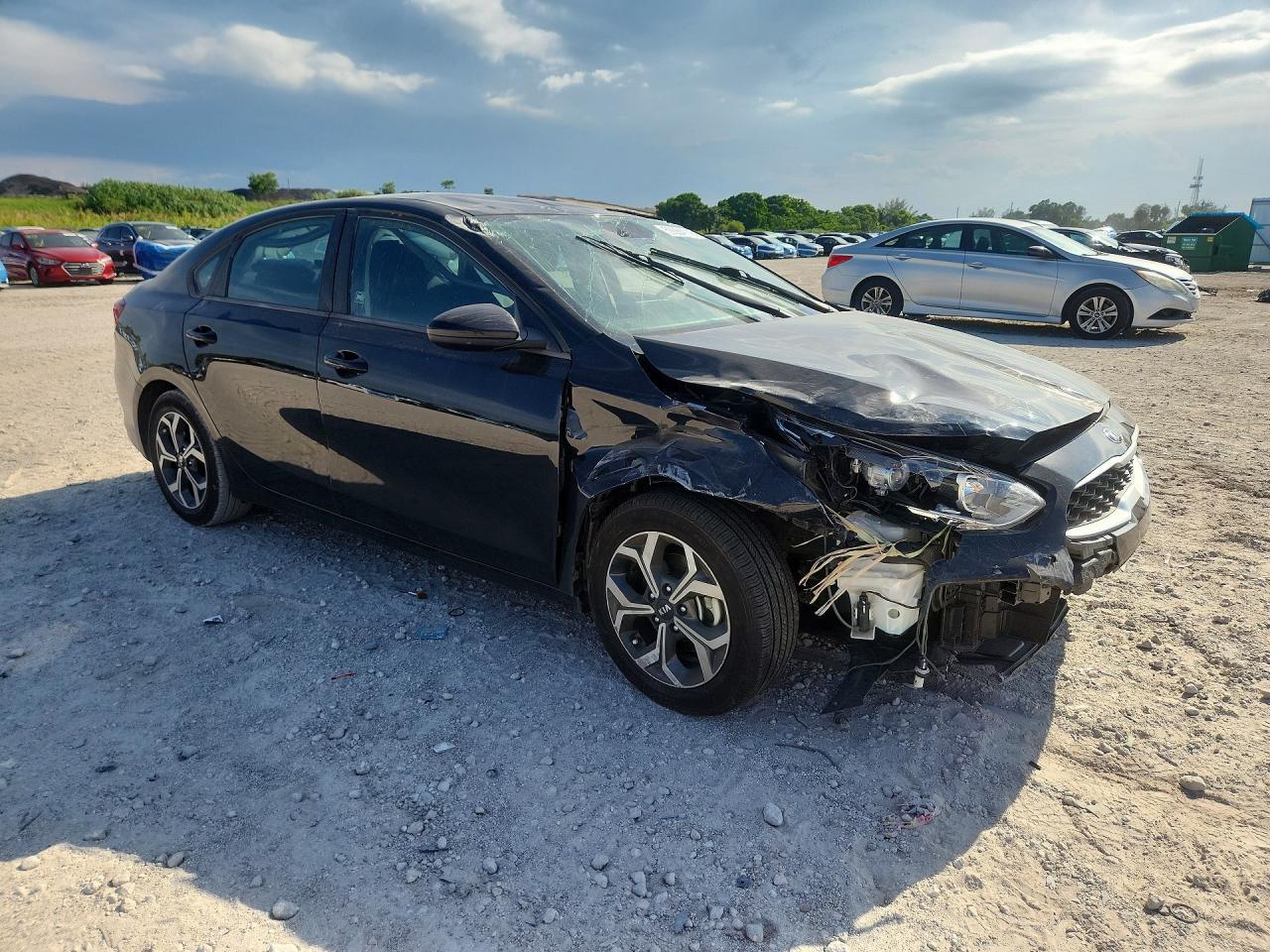 2020 Kia Forte Lxs - zdjęcie 4