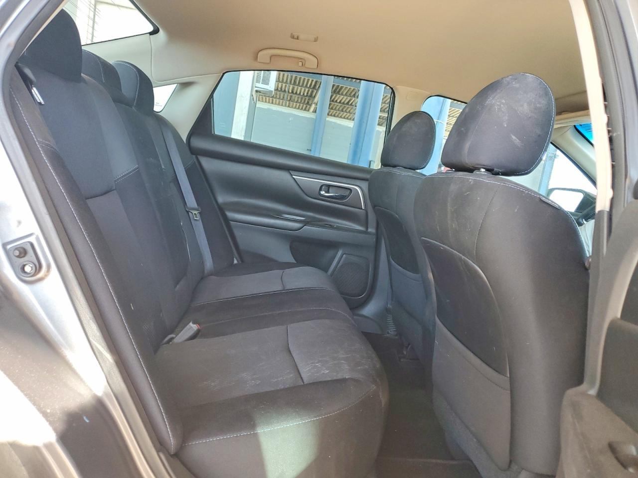 2017 Nissan Altima 2.5 Sr - zdjęcie 10