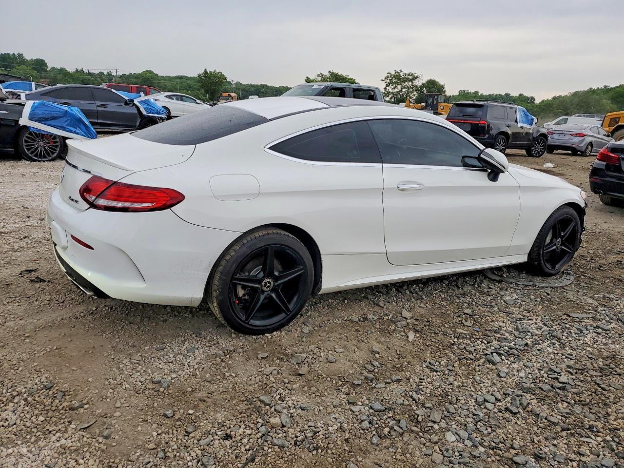 2018 Mercedes-Benz C 300 4Matic - zdjęcie 3