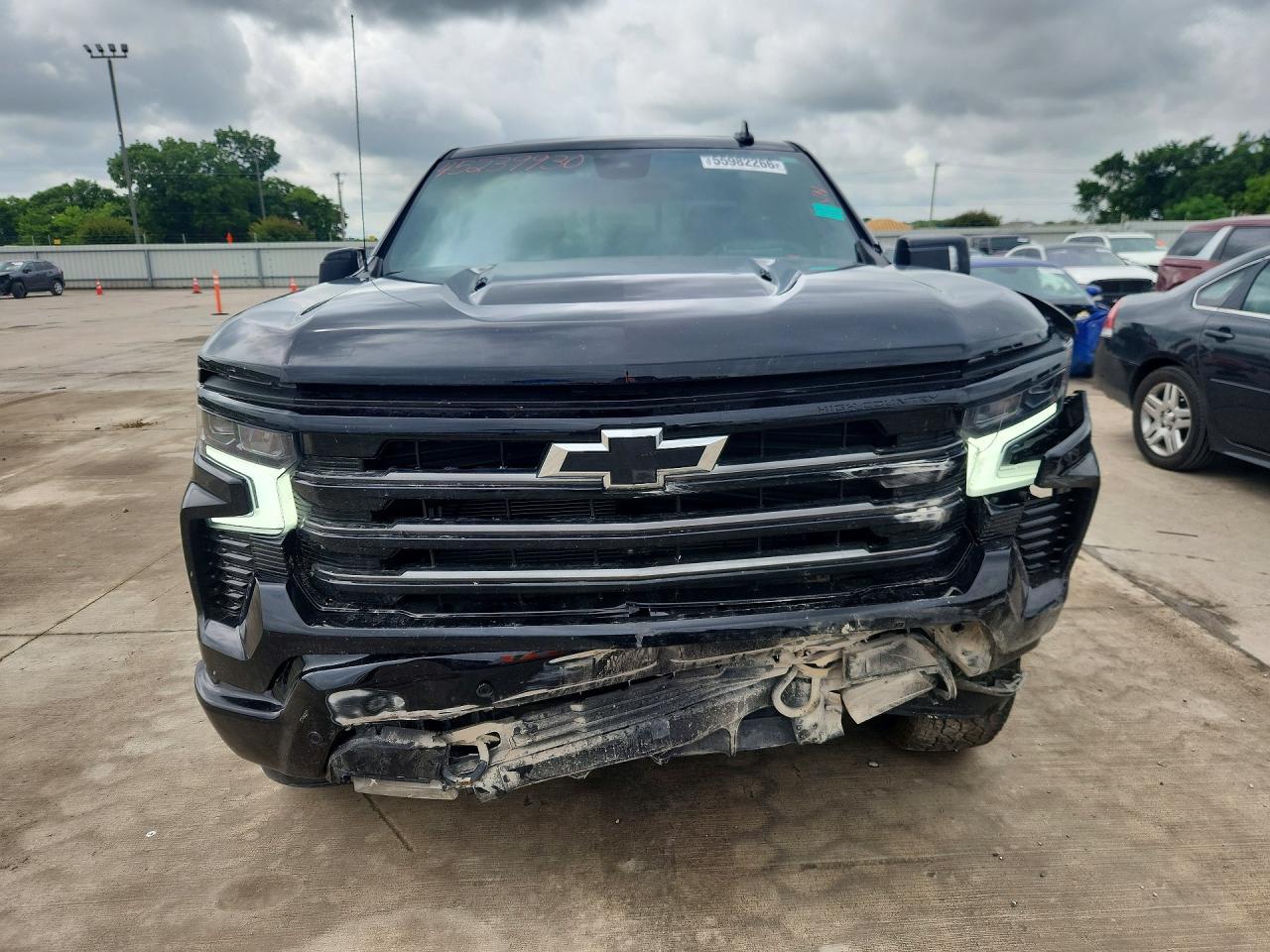 2025 Chevrolet Silverado K1500 High Country - zdjęcie 5