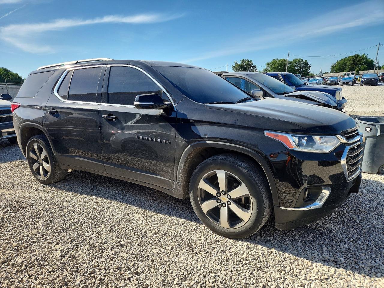 2019 Chevrolet Traverse Lt - zdjęcie 4