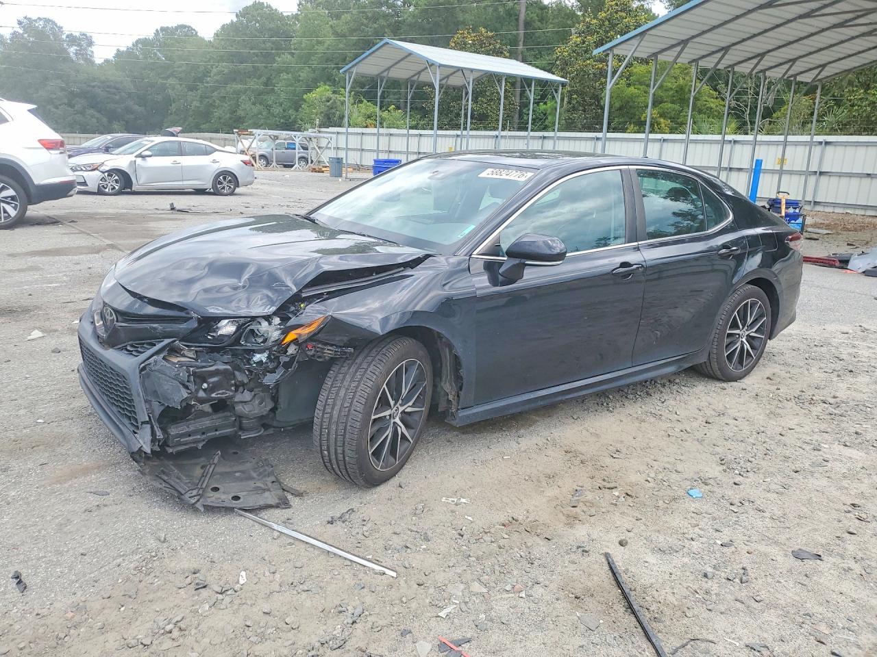 2023 Toyota Camry Se - zdjęcie główne