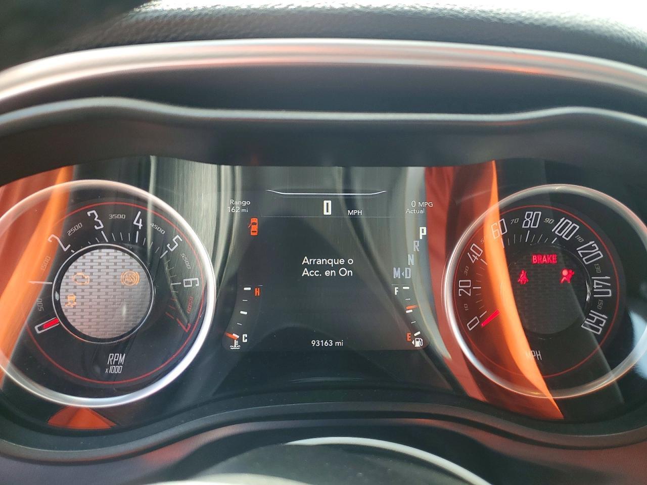 2020 Dodge Challenger Sxt - zdjęcie 9