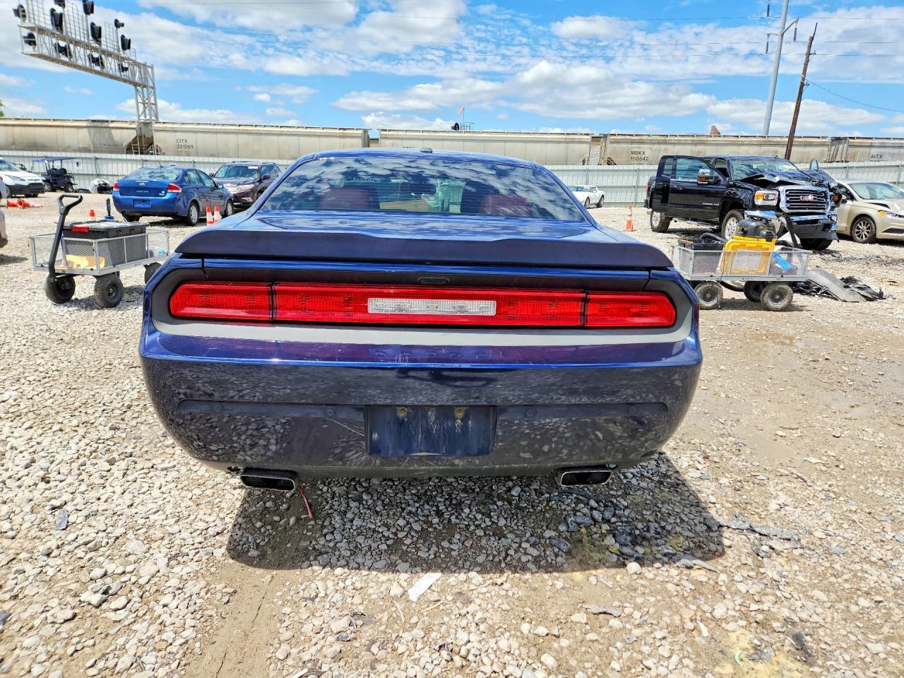 2014 Dodge Challenger Sxt - zdjęcie 6