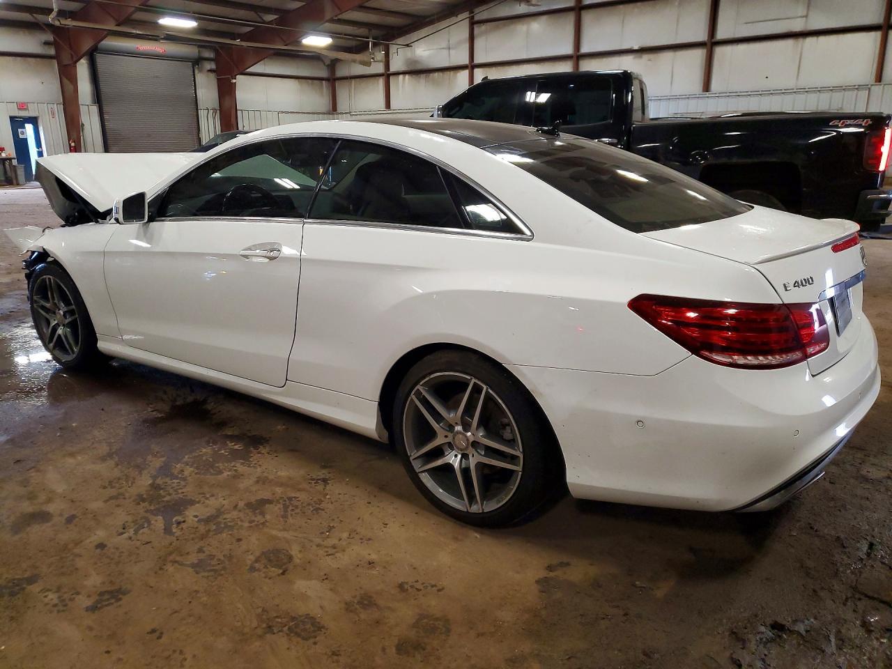 2016 Mercedes-Benz E - zdjęcie 2