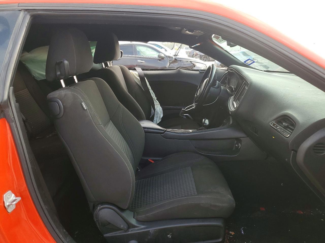 2021 Dodge Challenger Sxt - zdjęcie 7