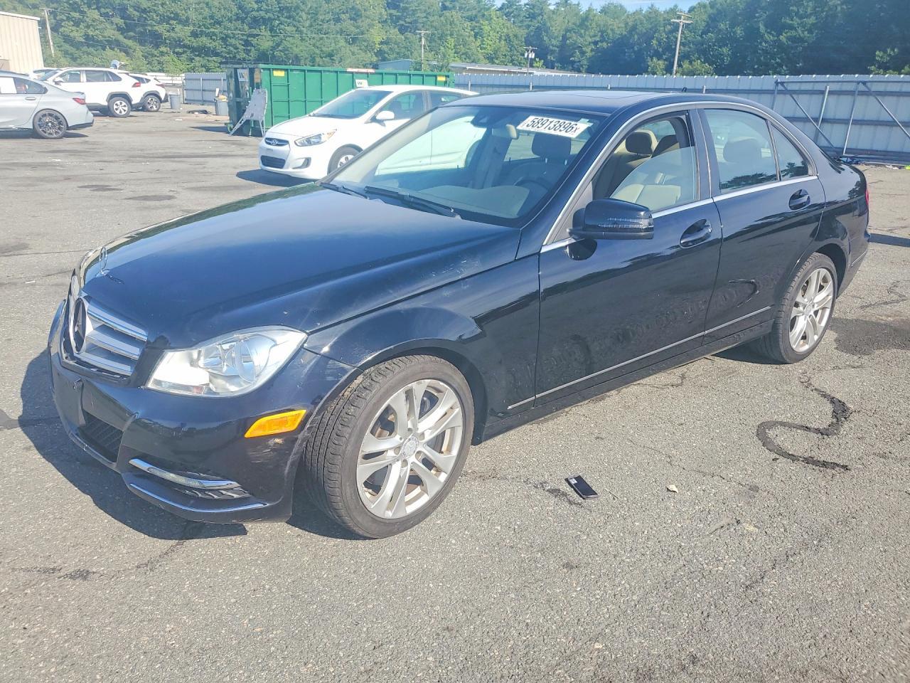 2014 Mercedes-Benz C 300 4Matic - zdjęcie główne