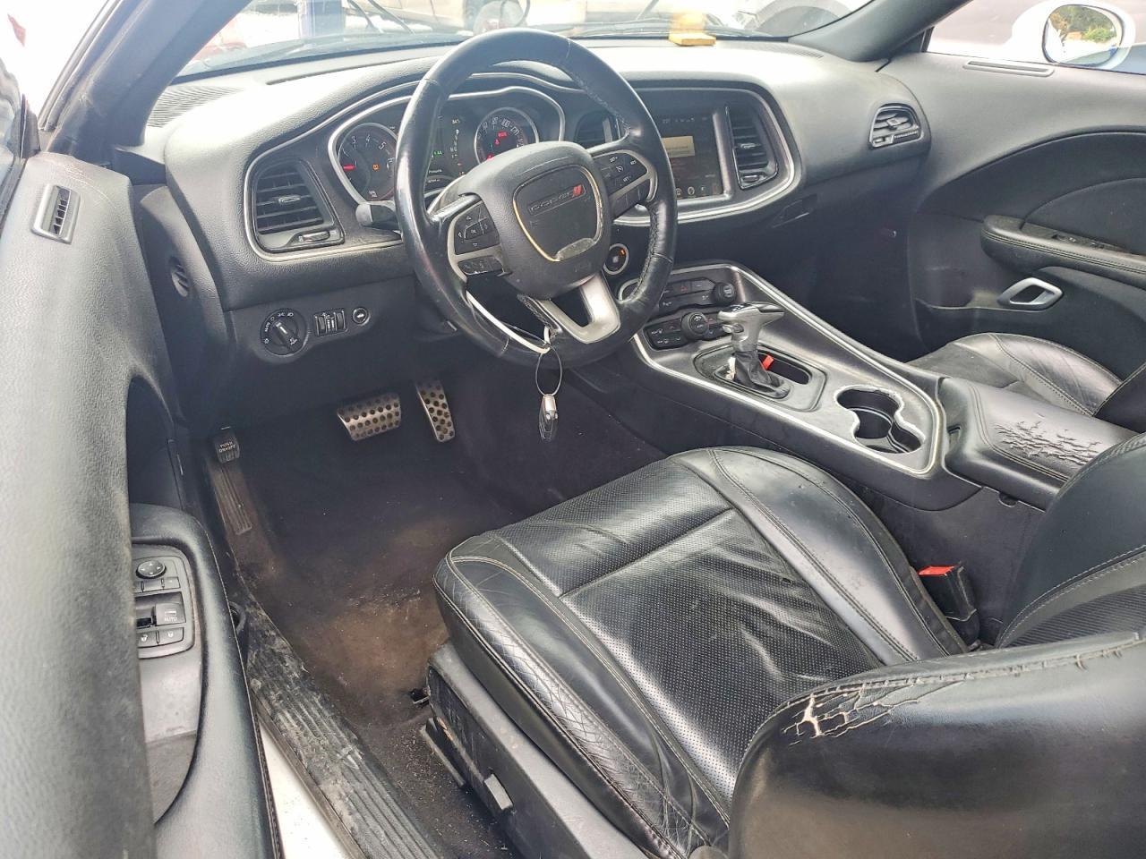 2016 Dodge Challenger Sxt - zdjęcie 8