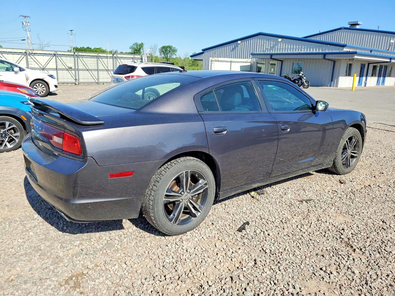 2014 Dodge Charger Sxt - zdjęcie 3