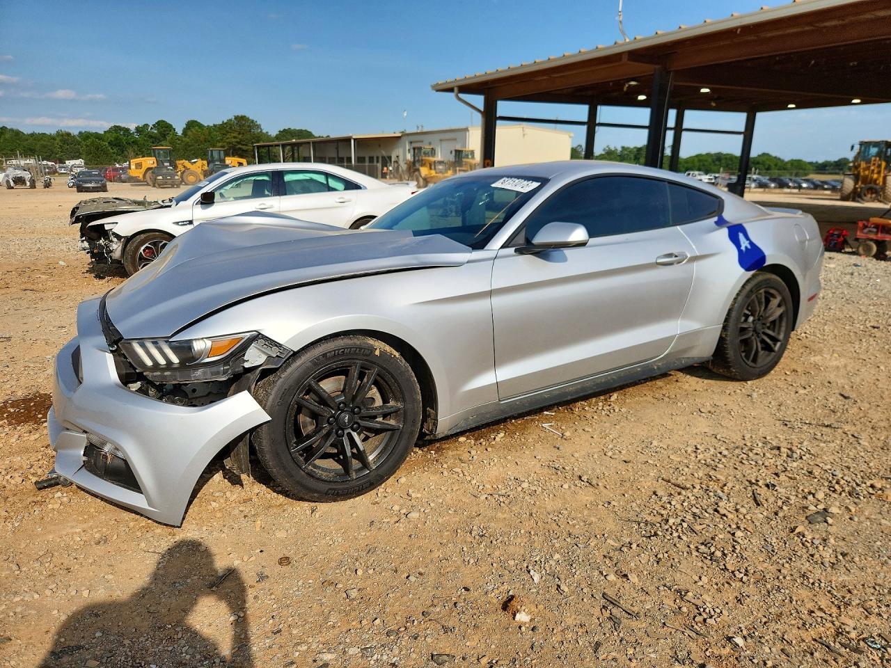 2017 Ford Mustang - zdjęcie główne