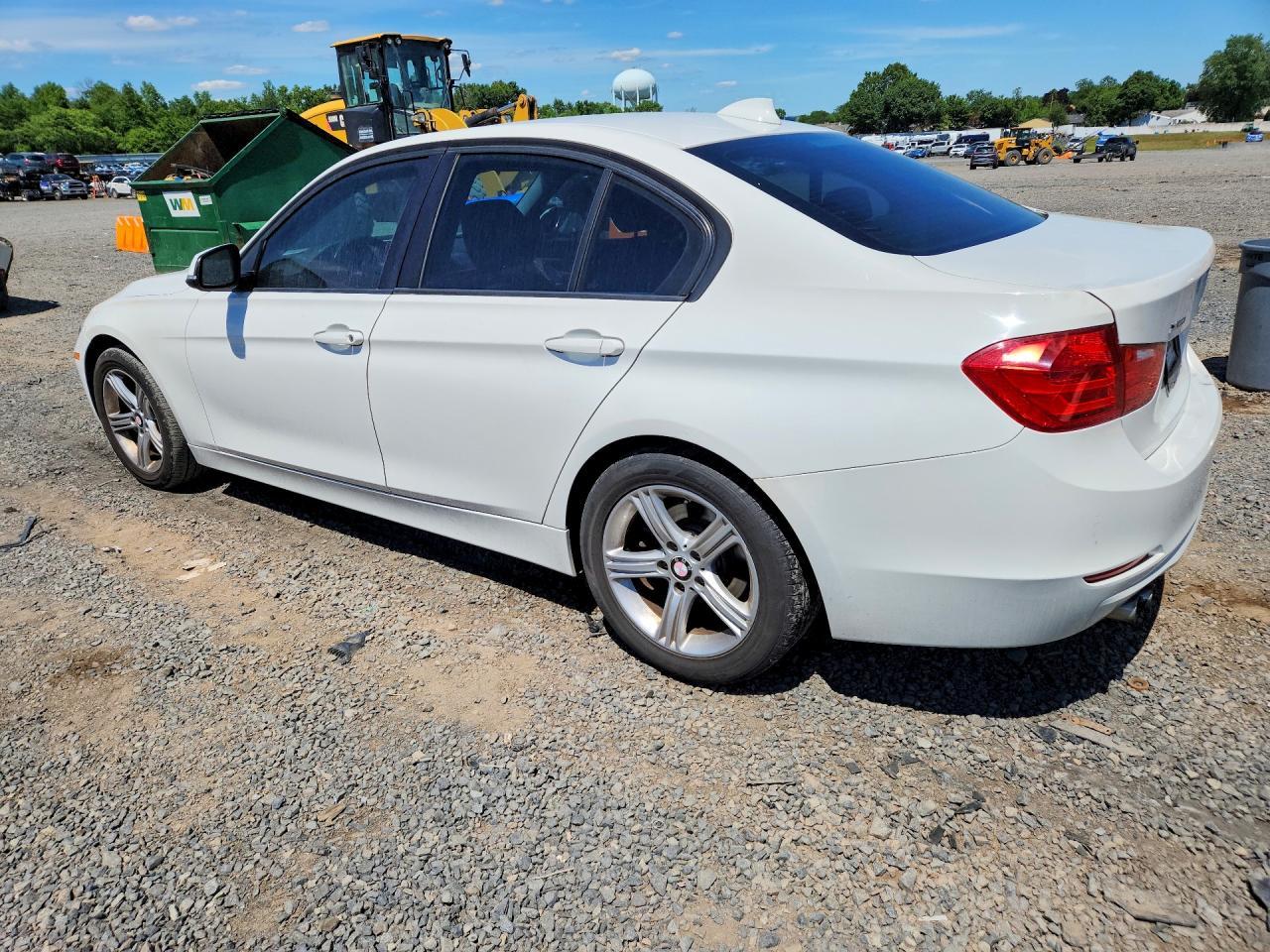 2014 BMW 328 Xi Sulev - zdjęcie 2