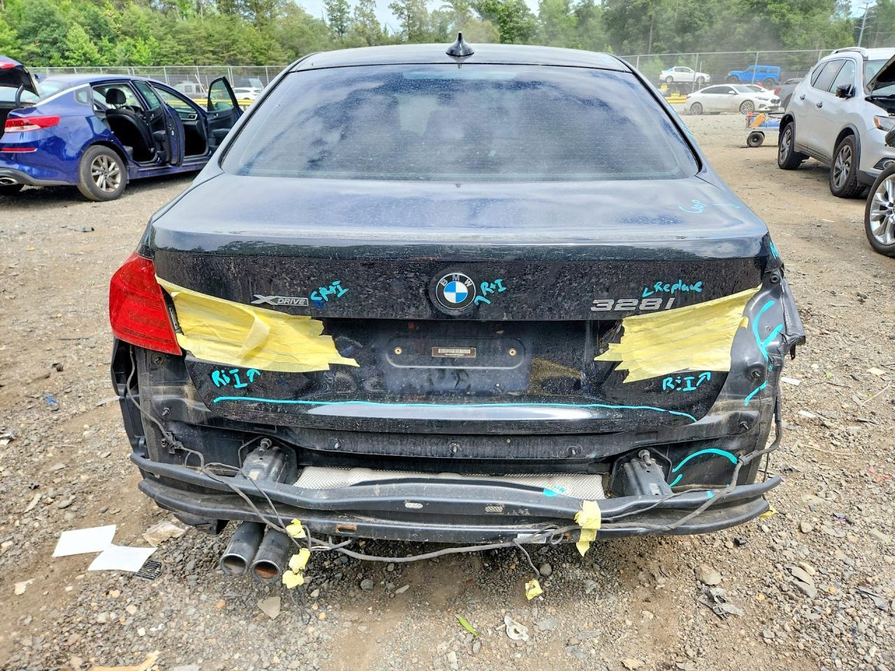 2015 BMW Seria 3 328i - zdjęcie 6