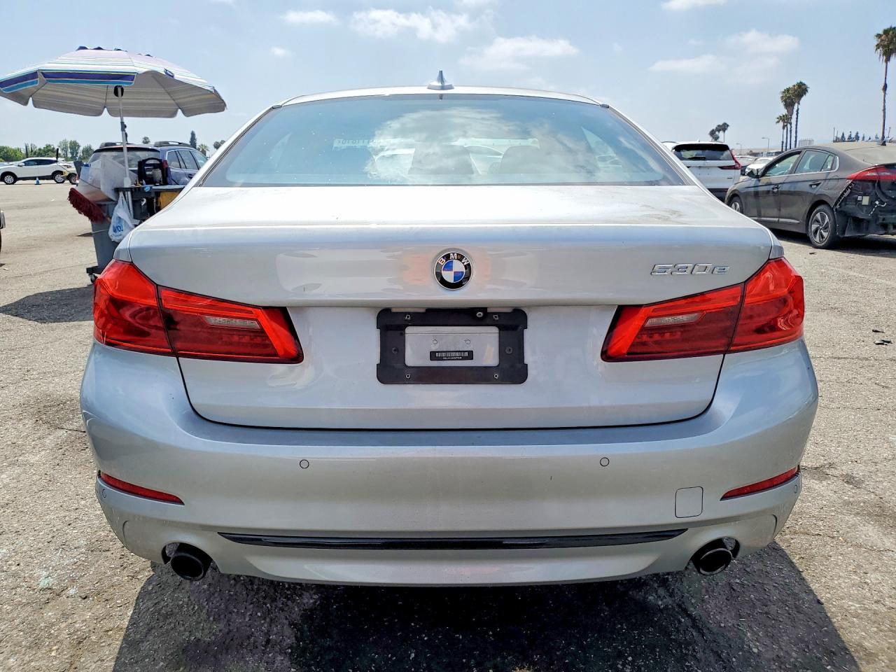 2019 BMW Seria 5 530e - zdjęcie 6