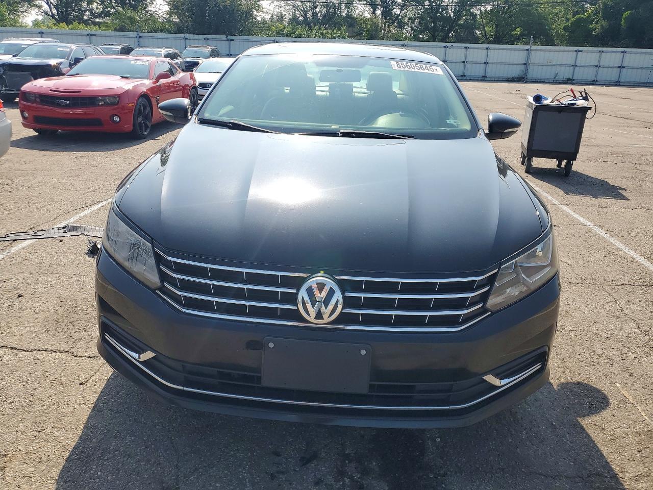 2016 Volkswagen Passat Se - zdjęcie 5