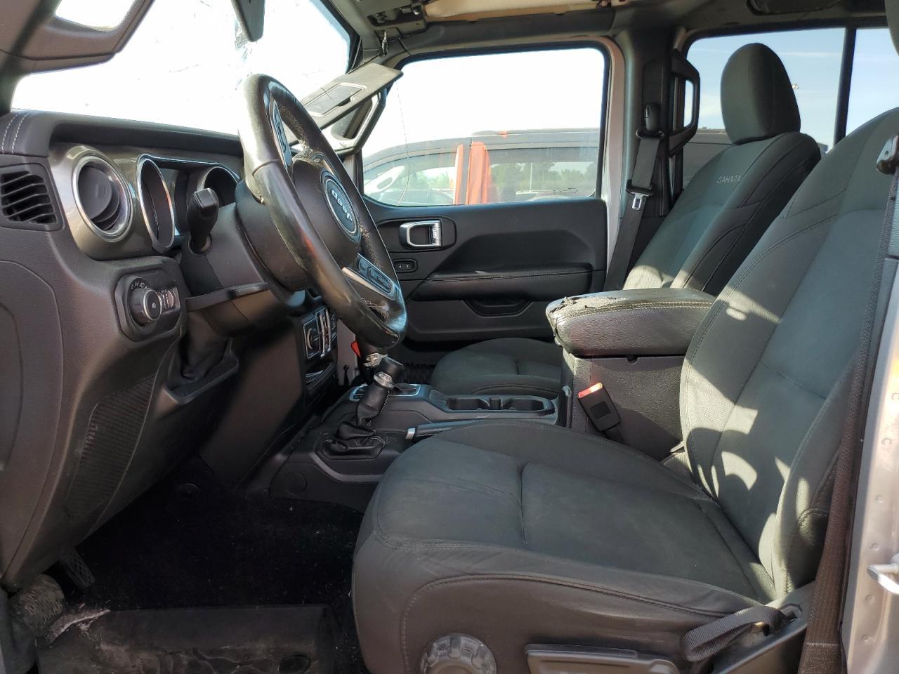 2018 Jeep Wrangler Unlimited Sahara - zdjęcie 7