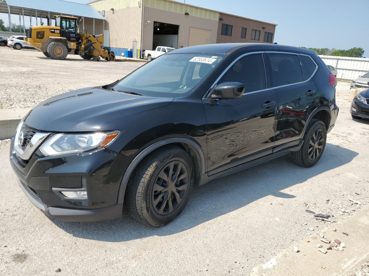 2017 Nissan Rogue S - zdjęcie główne
