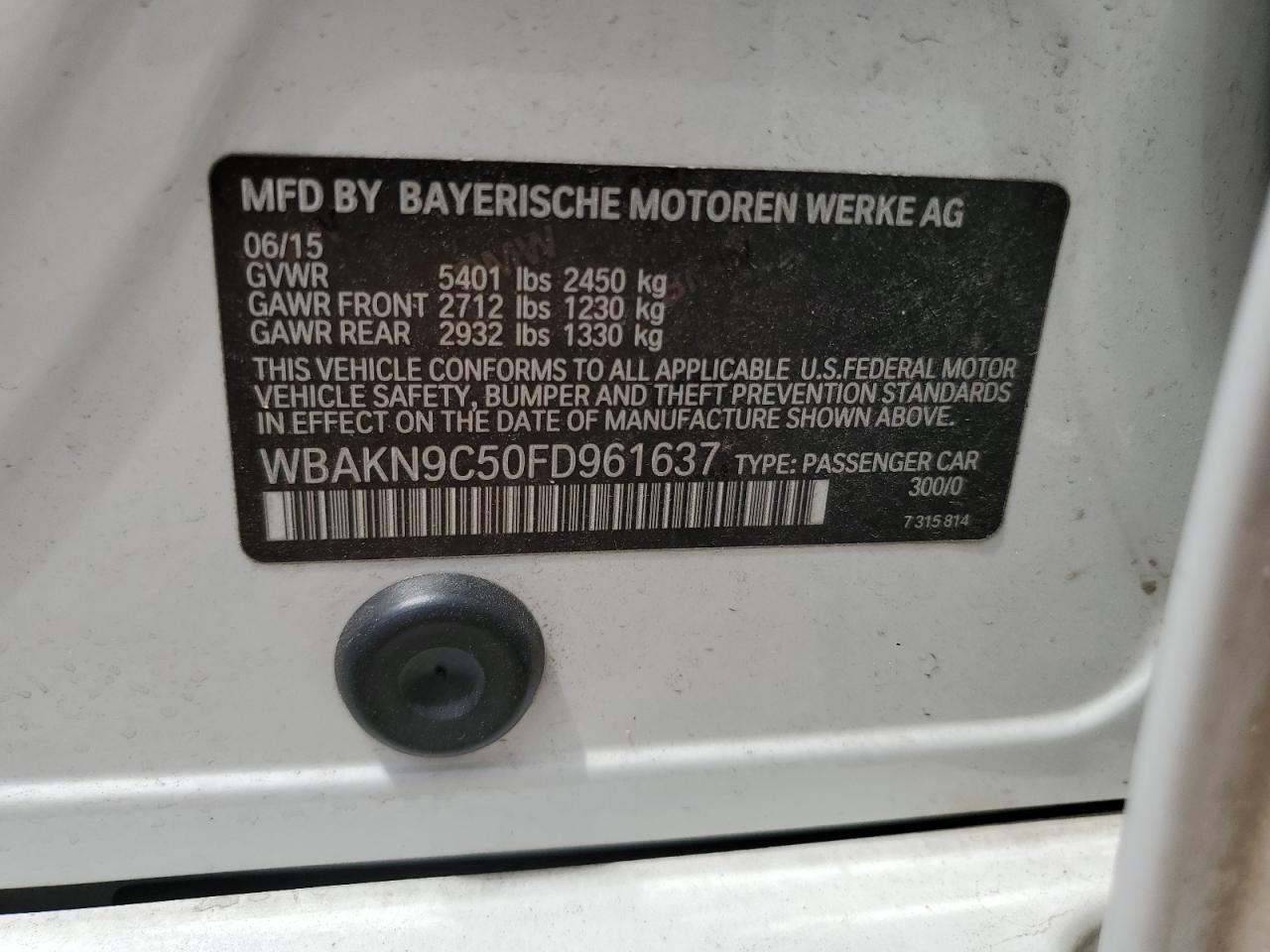 2015 BMW 550 I - zdjęcie 13