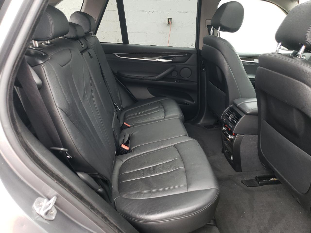 2016 BMW X5 xDrive35I - zdjęcie 11