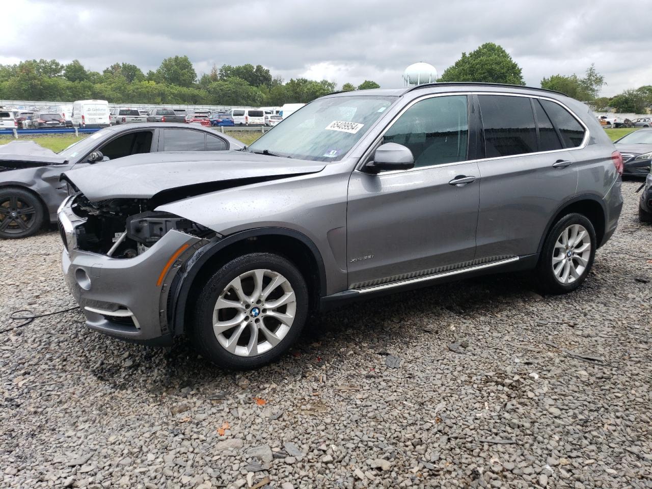 2016 BMW X5 xDrive35I - zdjęcie główne