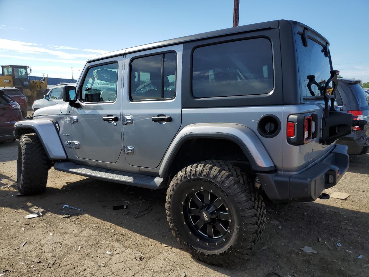 2018 Jeep Wrangler Unlimited Sahara - zdjęcie 2