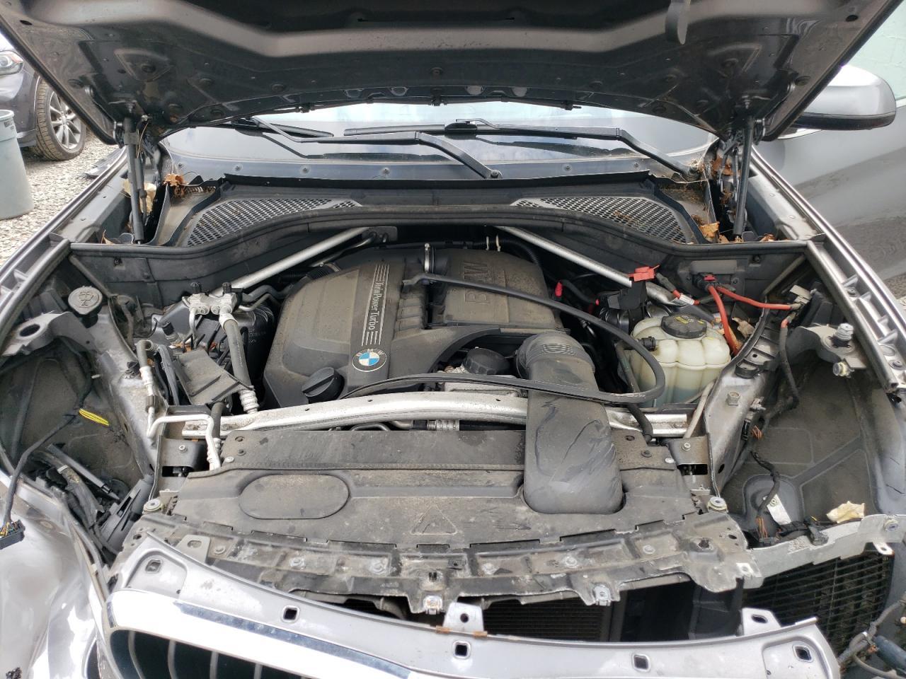 2016 BMW X5 xDrive35I - zdjęcie 12