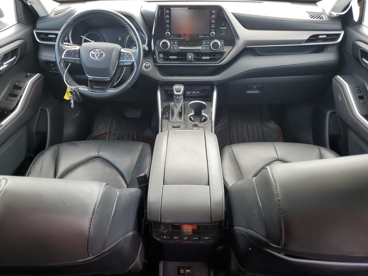 2020 Toyota Highlander Xle - zdjęcie 8