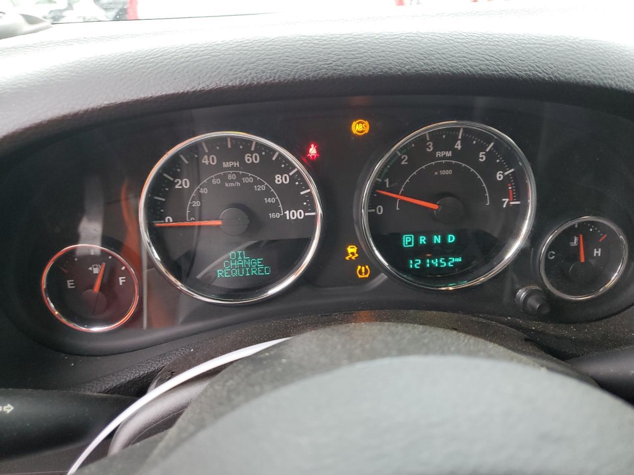 2017 Jeep Wrangler Unlimited Sahara - zdjęcie 9