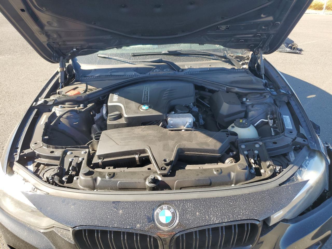 2015 BMW 328 I - zdjęcie 11