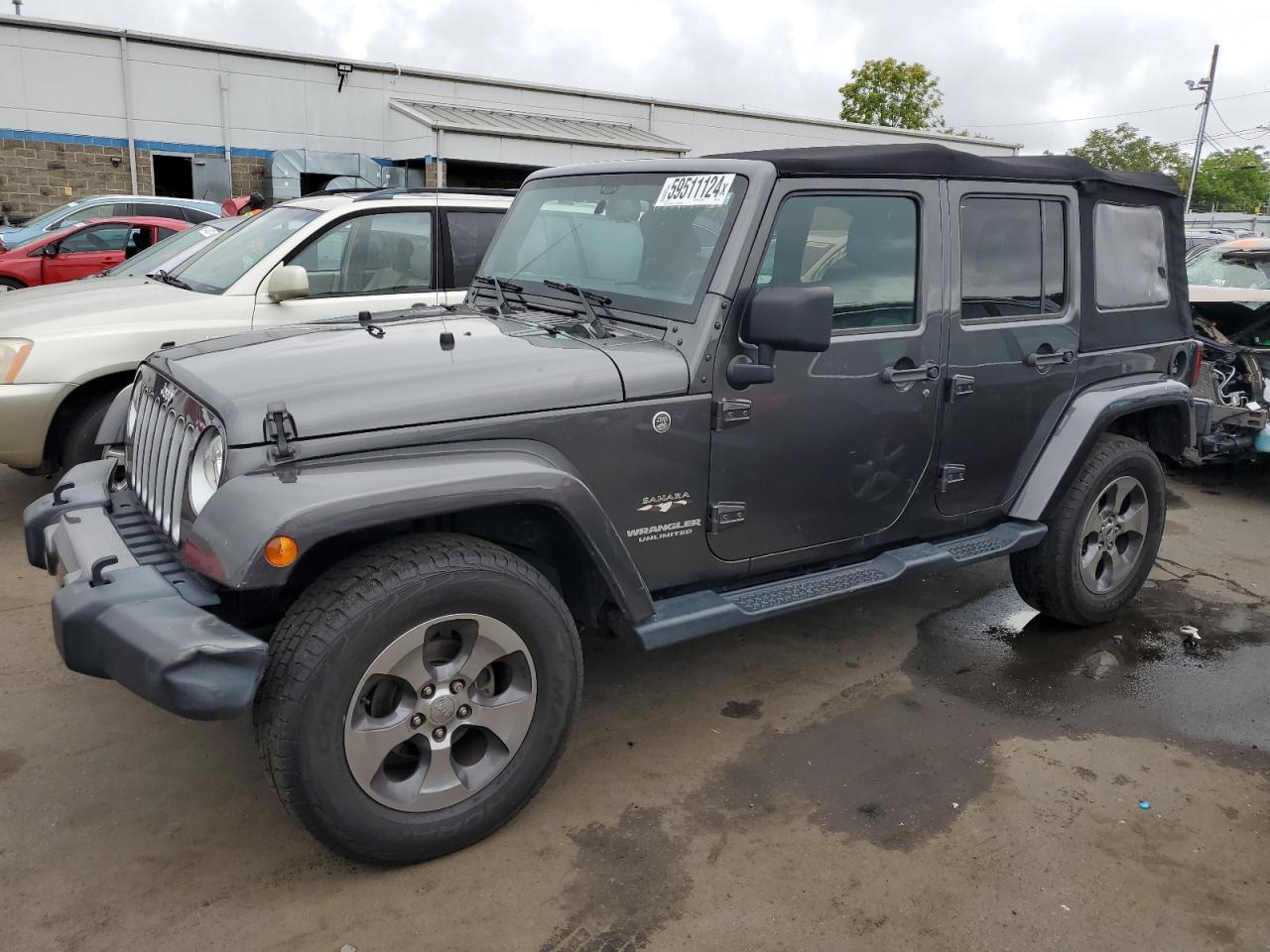 2017 Jeep Wrangler Unlimited Sahara - zdjęcie główne