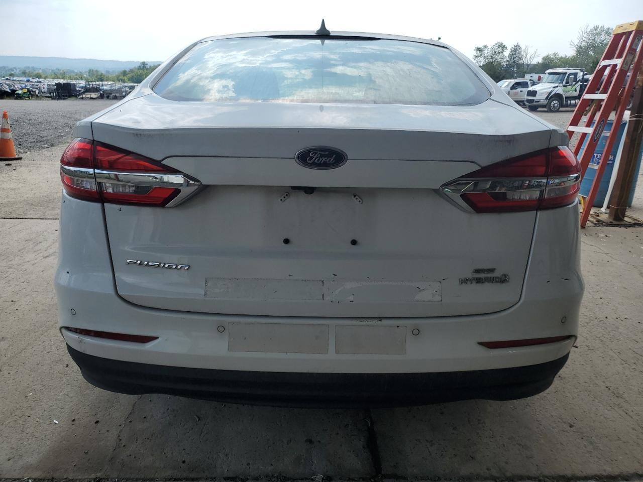 2019 Ford Fusion Se - zdjęcie 6