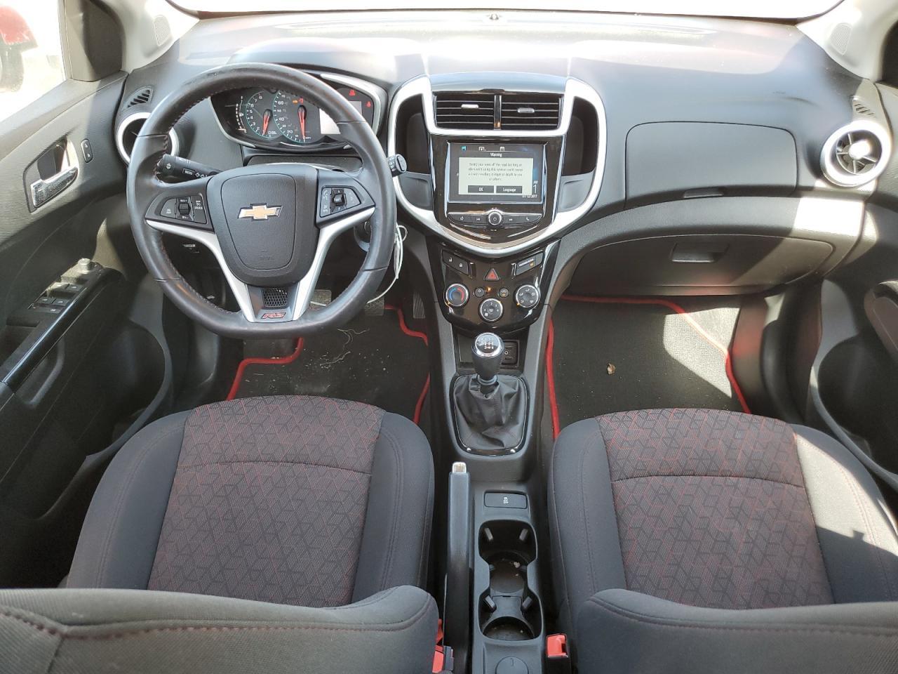 2017 Chevrolet Sonic Lt - zdjęcie 8