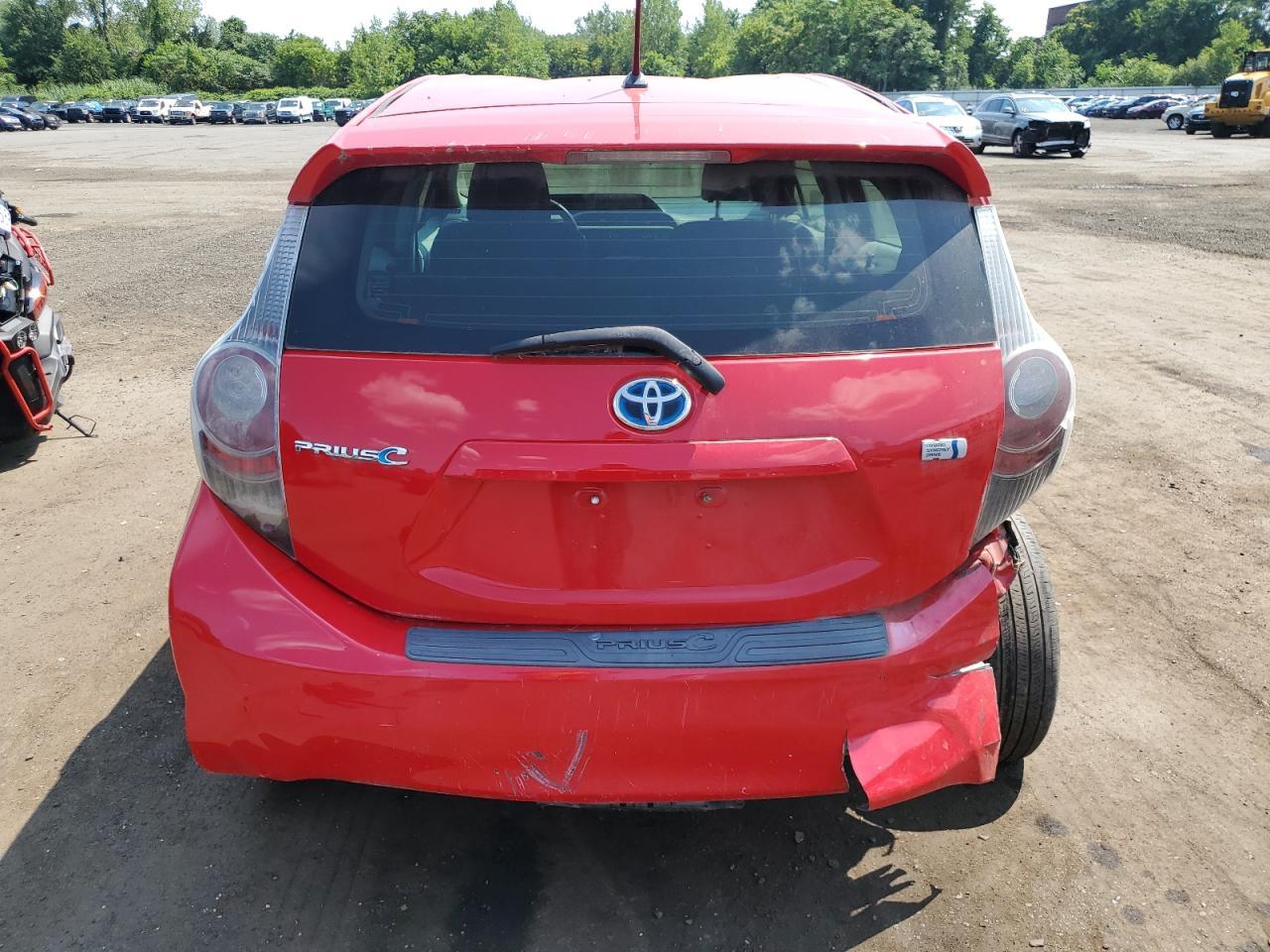2013 Toyota Prius C - zdjęcie 6