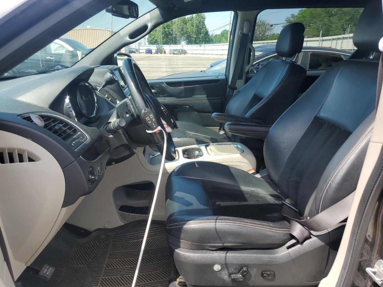 2017 Dodge Grand Caravan Sxt - zdjęcie 7