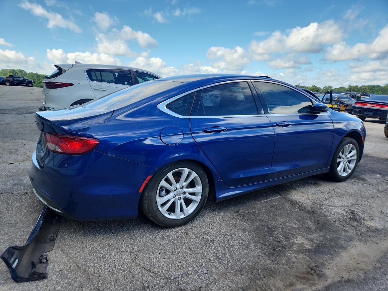 2015 Chrysler 200 Limited - zdjęcie 3