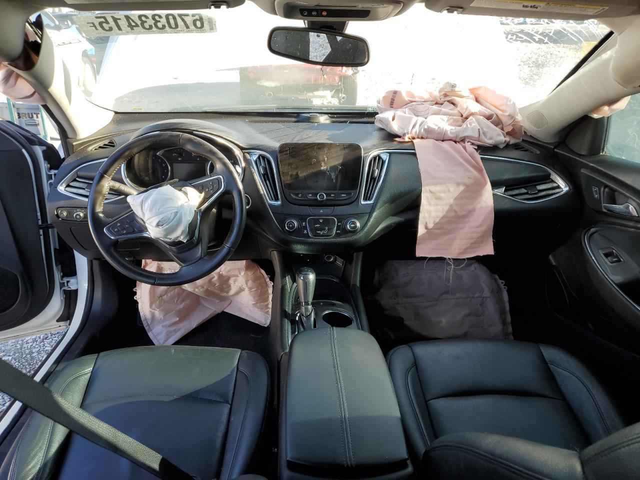 2017 Chevrolet Malibu Lt - zdjęcie 8