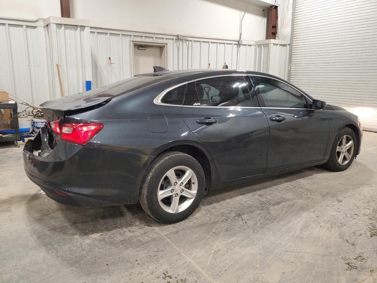 2019 Chevrolet Malibu - zdjęcie 3