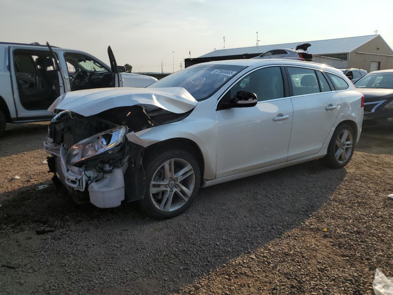 2015 Volvo V60 Premier - zdjęcie główne