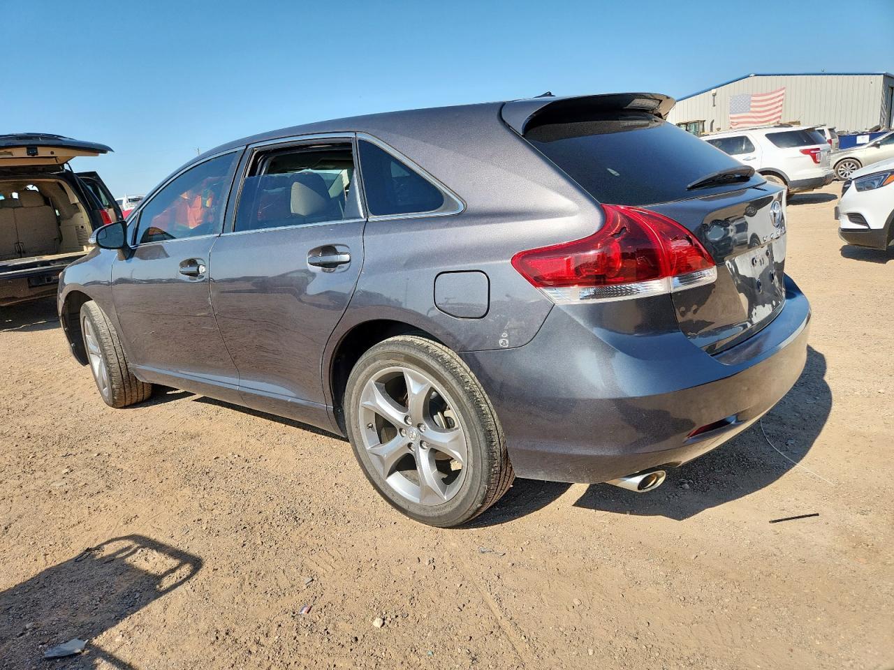 2014 Toyota Venza Le - zdjęcie 2
