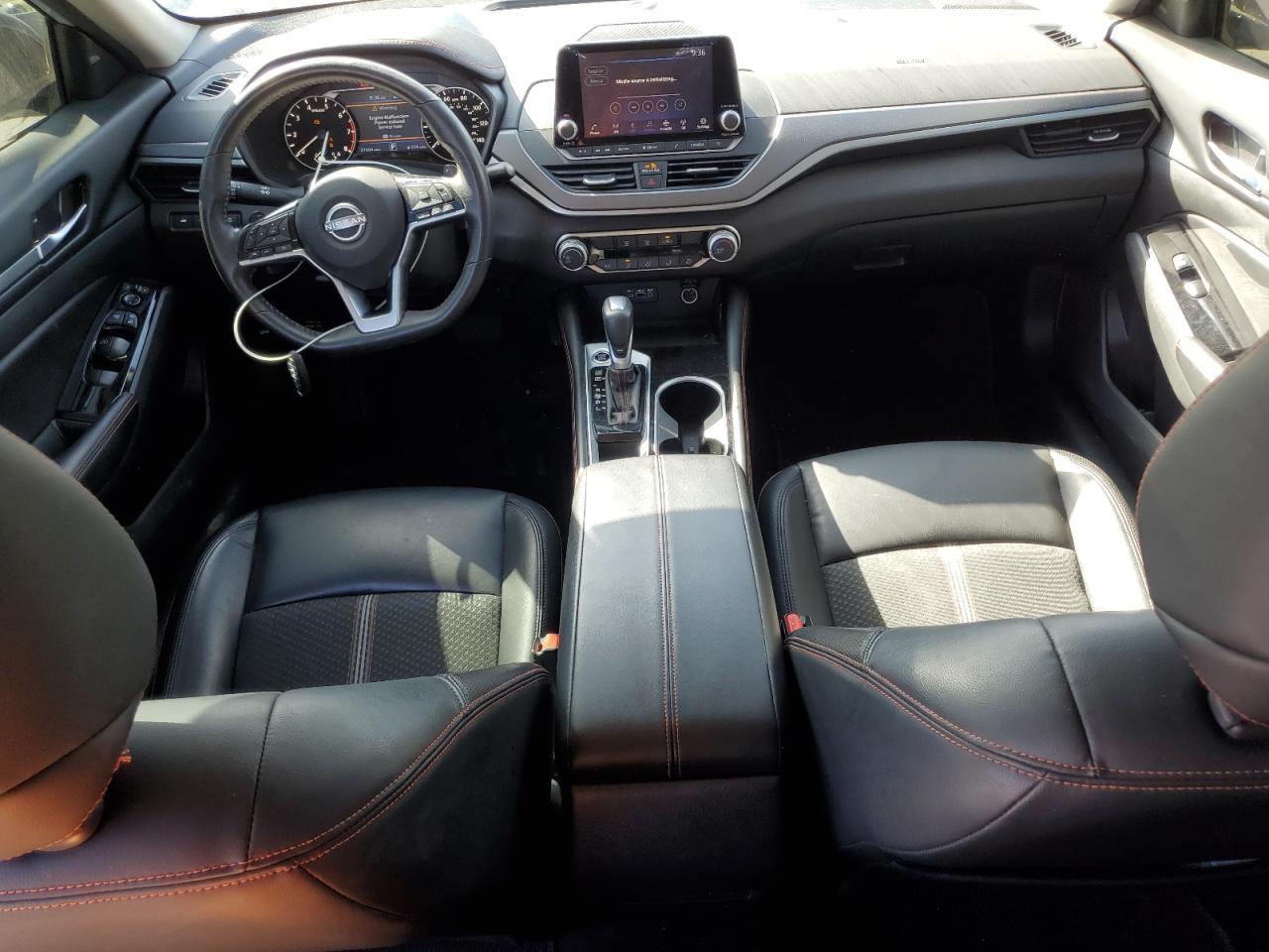 2024 Nissan Altima Sr - zdjęcie 8